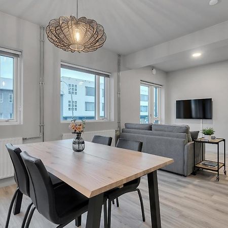 Sunny Central Apartment Reykjavík Dış mekan fotoğraf